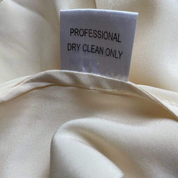 St. John Collection Cream Satin Ruffle Blouse - Picture 14 of 14